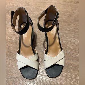 Vionic Block Heel Sandal